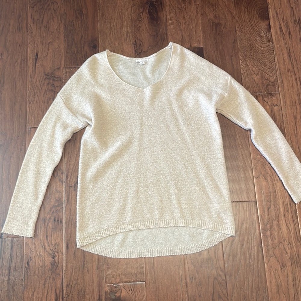 Gap shimmering beige sweater